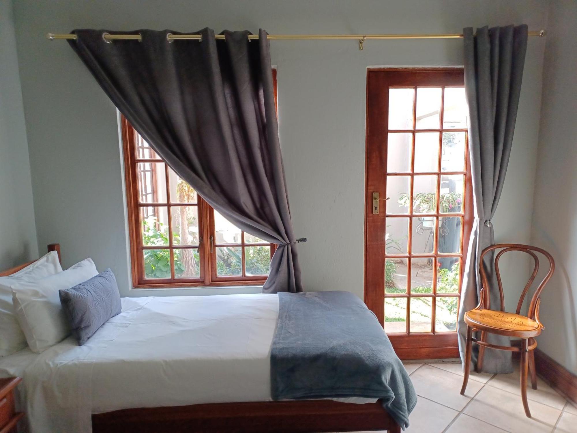Гостьовий будинок Drakensberg Mountain Retreat Берґвілл Екстер'єр фото