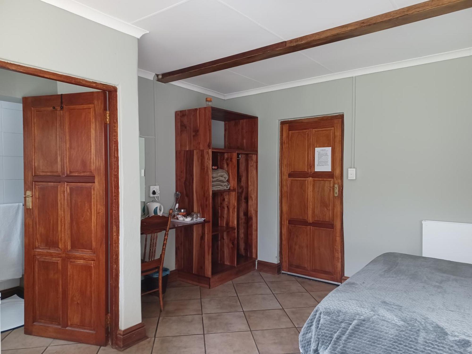 Гостьовий будинок Drakensberg Mountain Retreat Берґвілл Екстер'єр фото