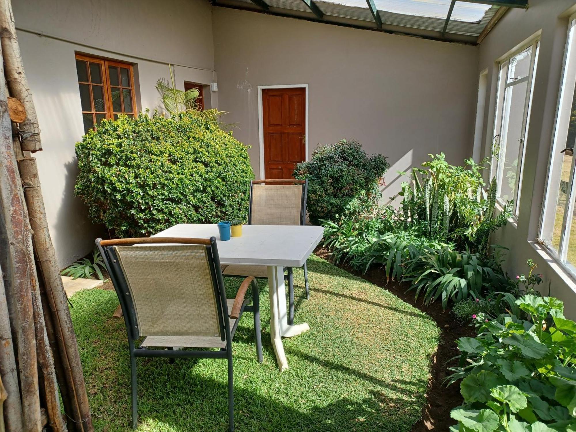 Гостьовий будинок Drakensberg Mountain Retreat Берґвілл Екстер'єр фото