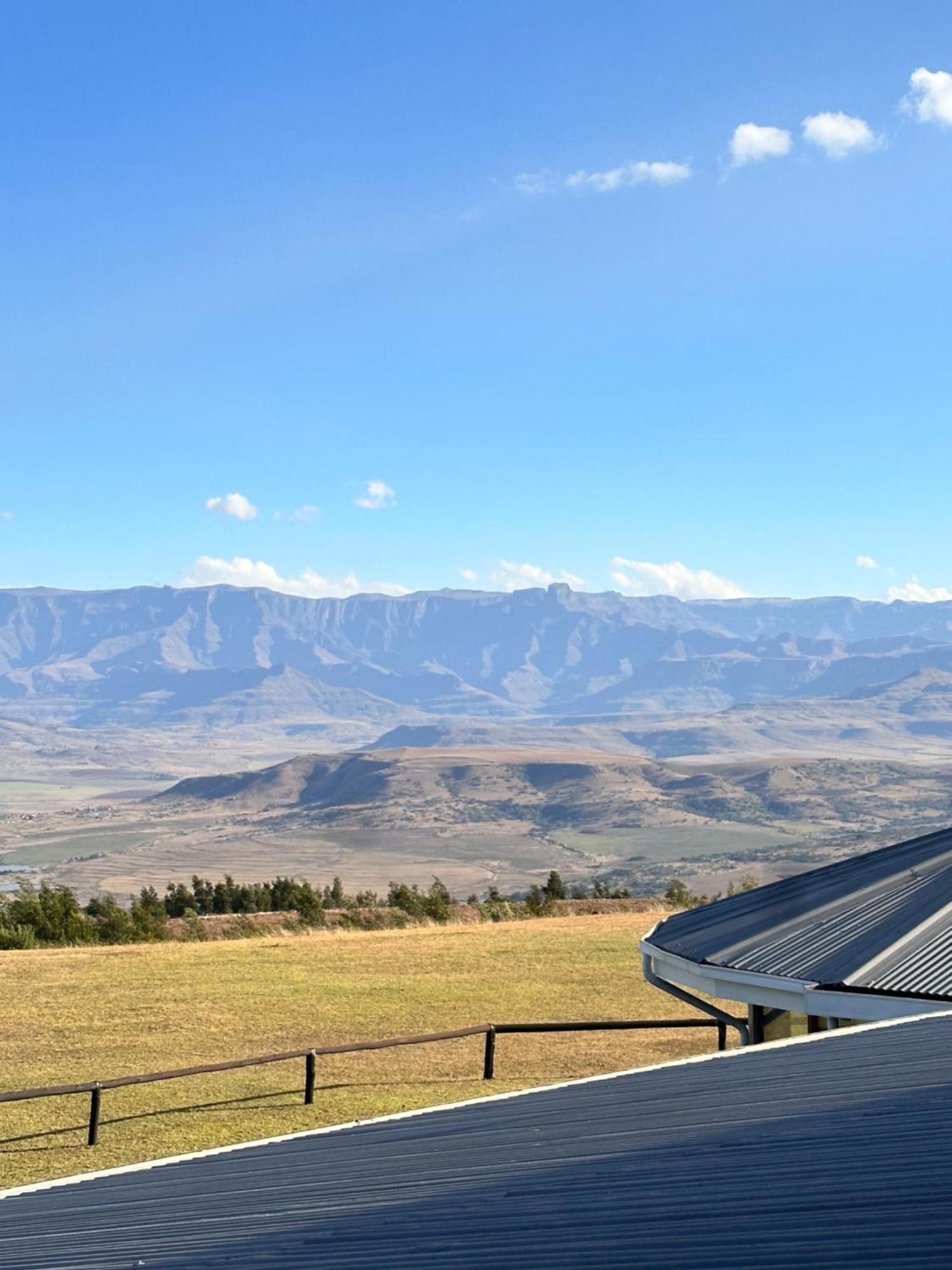 Гостьовий будинок Drakensberg Mountain Retreat Берґвілл Екстер'єр фото